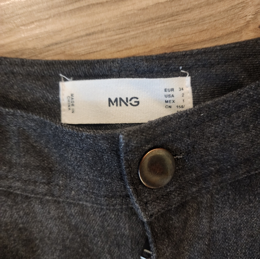 Pants - Picture 2 of 6